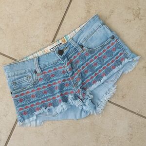 Roxy Embroidered Stitch Aztec Tribal Boho Cut Off Denim Jean Shorts - Size 3